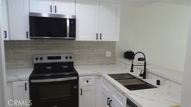 Foto del edificio - 905 S Mountain Ave