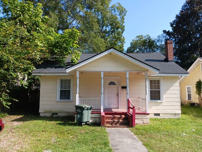 Building Photo - 1014 Henley St