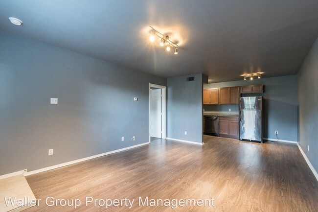 Foto del edificio - 4817 Reiger Ave