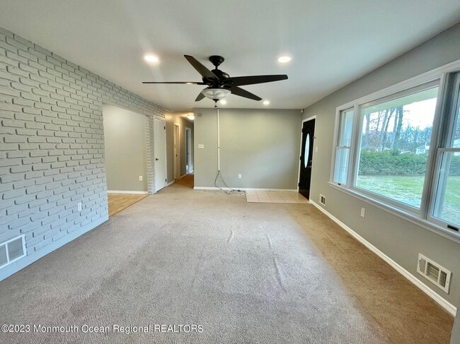 Building Photo - 401 Leesville Rd
