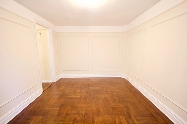 Building Photo - 1555 Grand Concourse