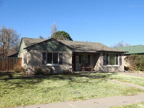 Building Photo - 2635 Hudson St