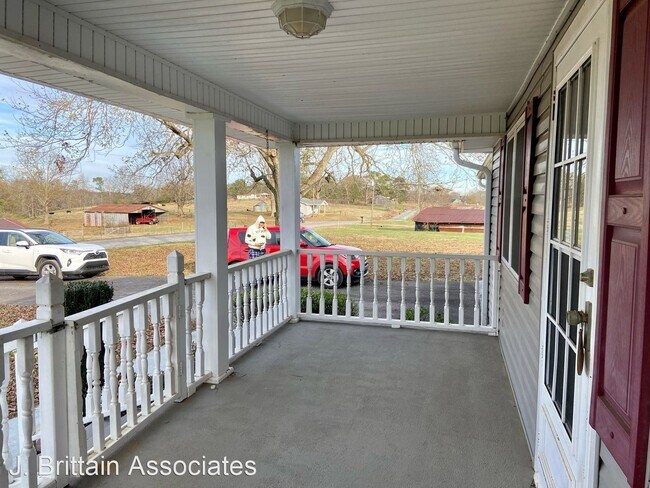 Building Photo - 3 br, 1 bath House - 298 County Road 67