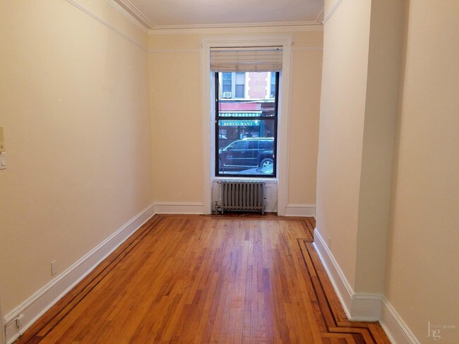 Foto del edificio - 336 E 83rd St