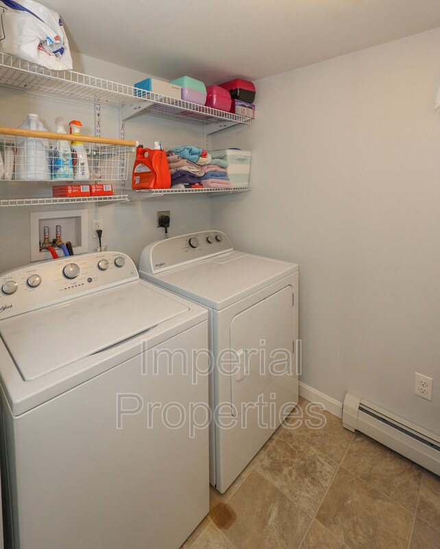 Building Photo - 316 Pembroke St