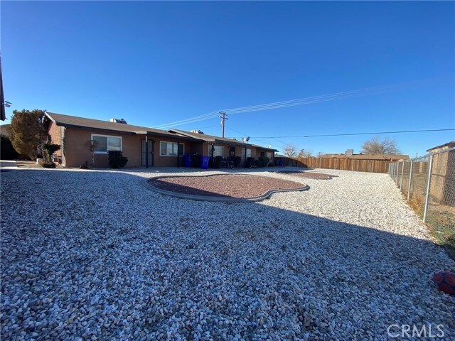 Foto principal - 21010 Sitting Bull Rd