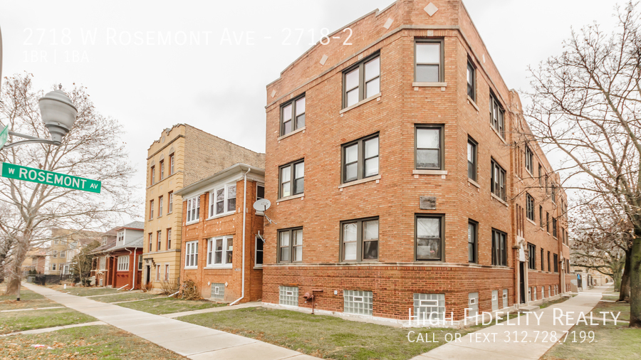 Primary Photo - 2718 W Rosemont Ave