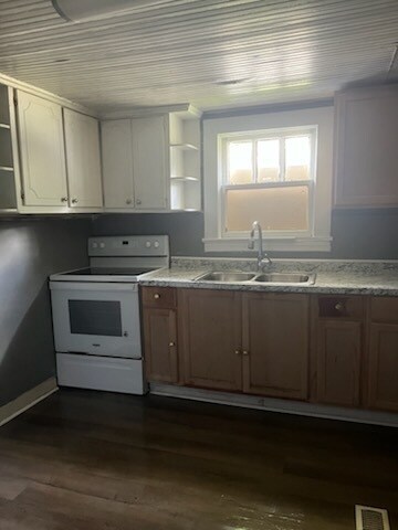 Foto del edificio - 622 South Rd