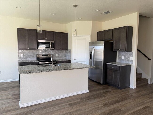 Foto del edificio - 510 Whirlaway Dr