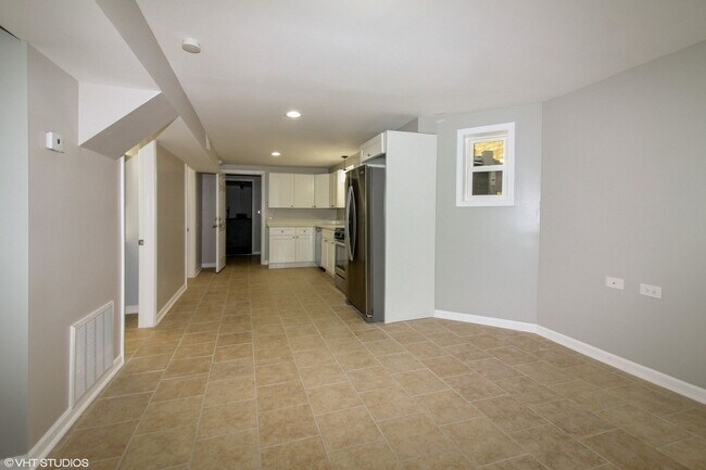 Foto del edificio - Recently Renovated 2 Bed, 1 Bath Residence