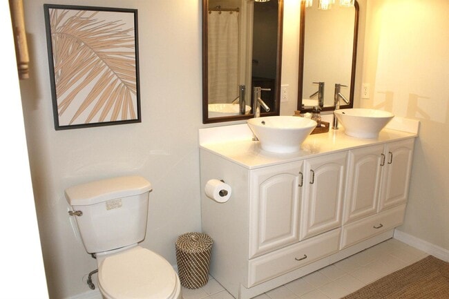 Foto del edificio - 5893 Williamson Rd