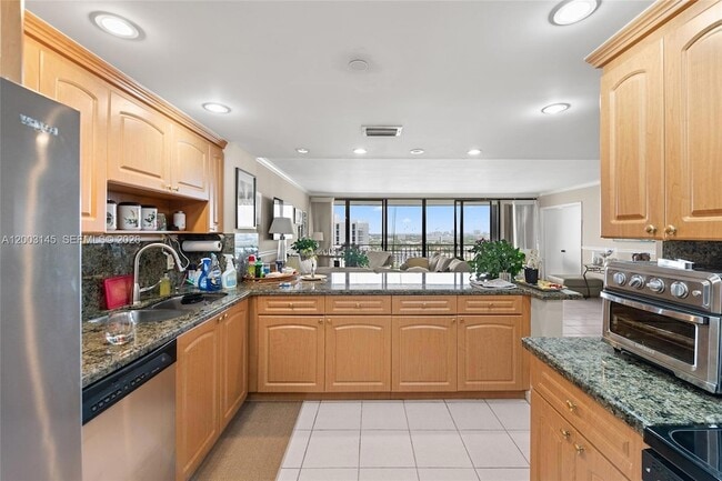 Photo - 11113 Biscayne Blvd Apartment