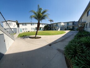 Building Photo - 6280 Cherry Ave