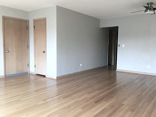 Building Photo - 6408 W Raven St