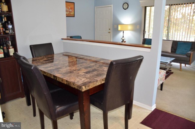 Foto del edificio - 4401 Birchwood Ct