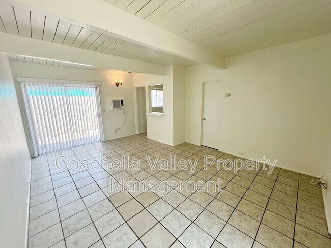 Foto del edificio - 1900 E Baristo Rd