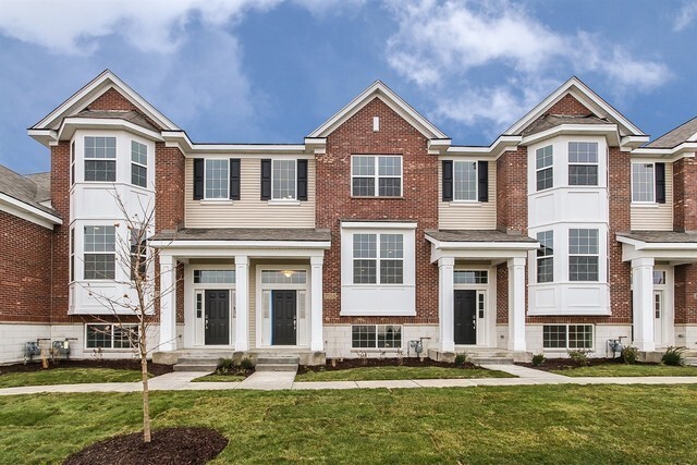 Foto principal - 2955 Madison Dr