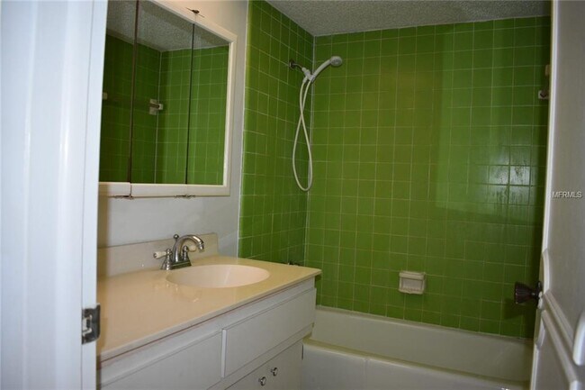 Bathroom - 1100 E Bay Dr