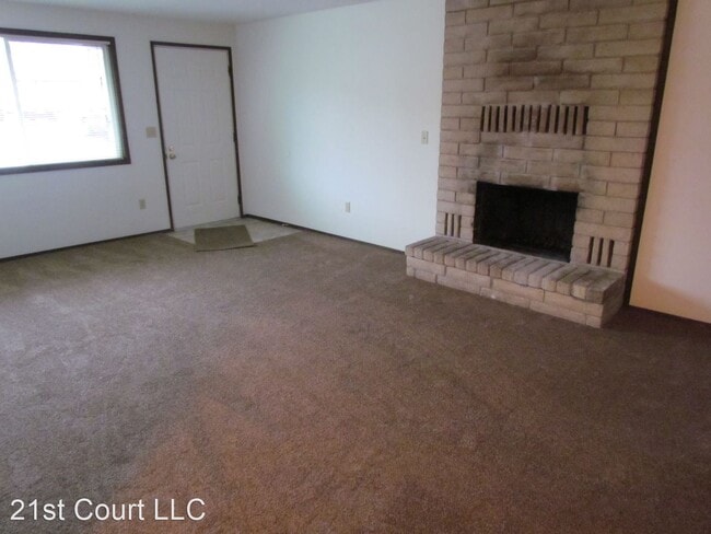 Building Photo - 3 br, 1 bath House - 940 NE 21st Ave