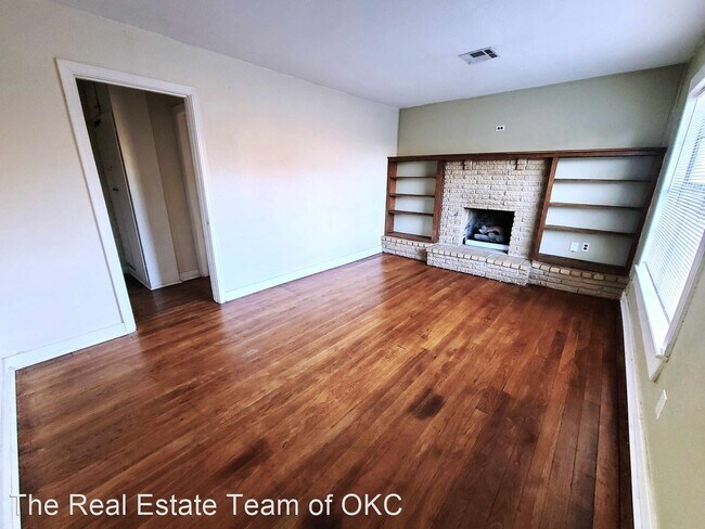 Building Photo - 2 br, 1 bath House - 2300 NW 31st