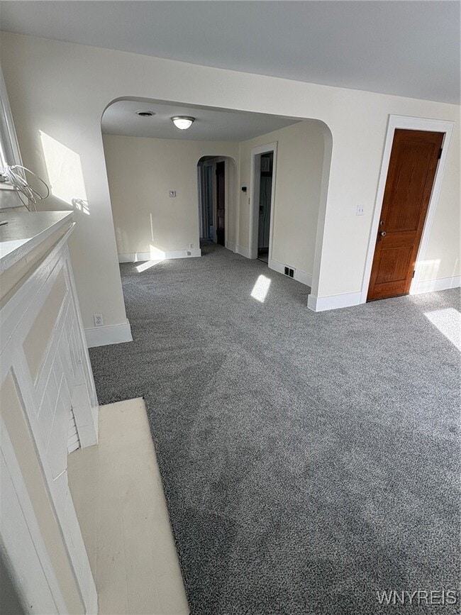 Building Photo - 24 Knox Ave