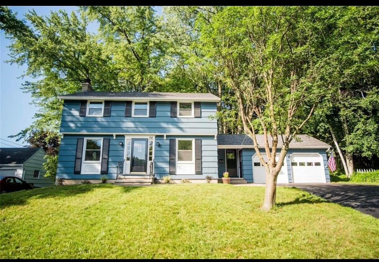 Primary Photo - 54 Kindlewood Ln