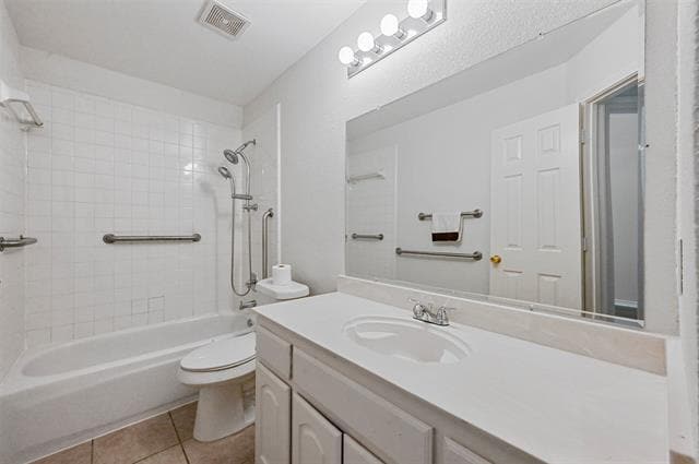 Building Photo - 1412 Meadow Dr