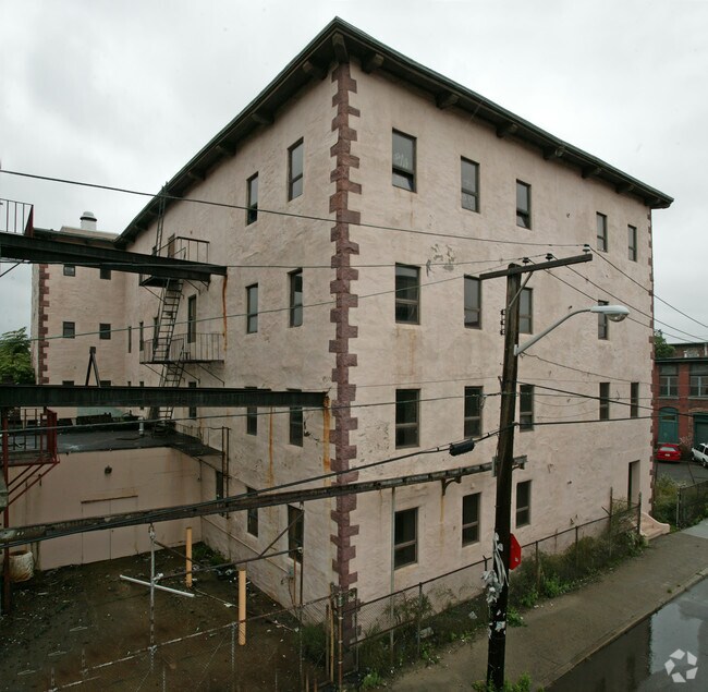 Building Photo - Weybosset Mills