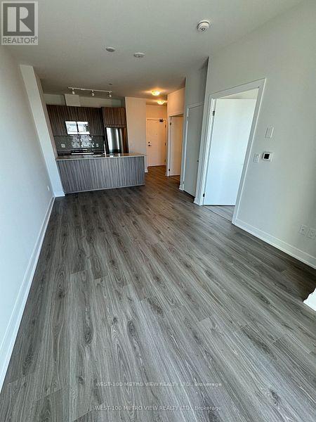 Building Photo - 4130 Parkside Village Dr