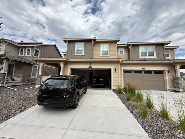 Building Photo - 8978 Woodmere Ct