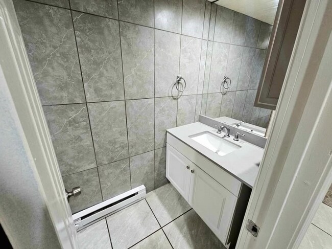 Foto del edificio - 424 E Velma Ave