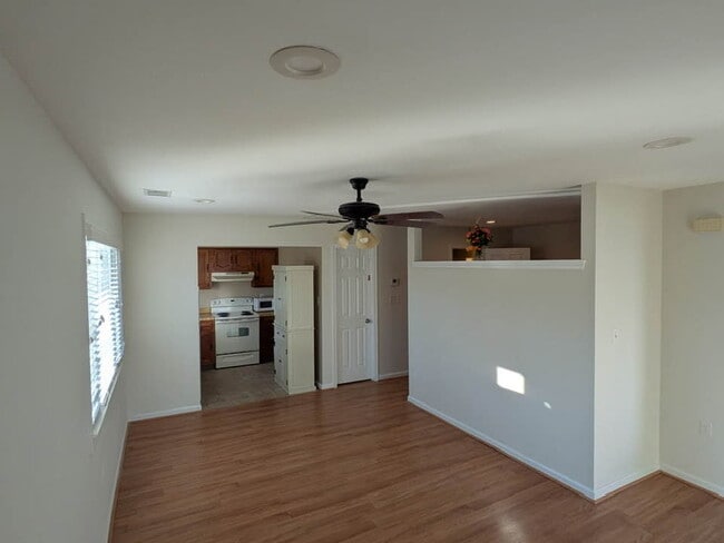 comedor/cocina - 7026 Basswood Rd