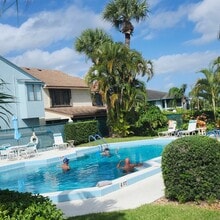 Building Photo - 950 S Kanner Hwy