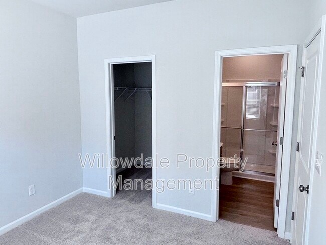 Foto del edificio - 398 Chesapeake Cmns St