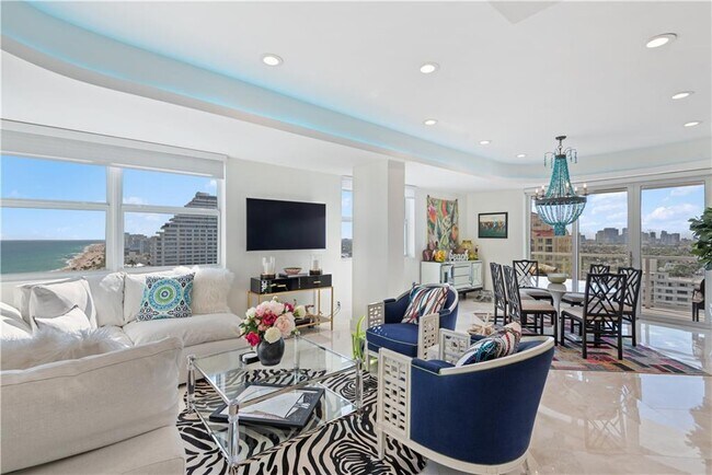 Building Photo - 209 N Fort Lauderdale Beach Blvd