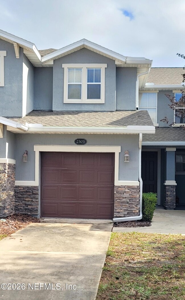 Building Photo - 2303 Sunset Bluff Dr