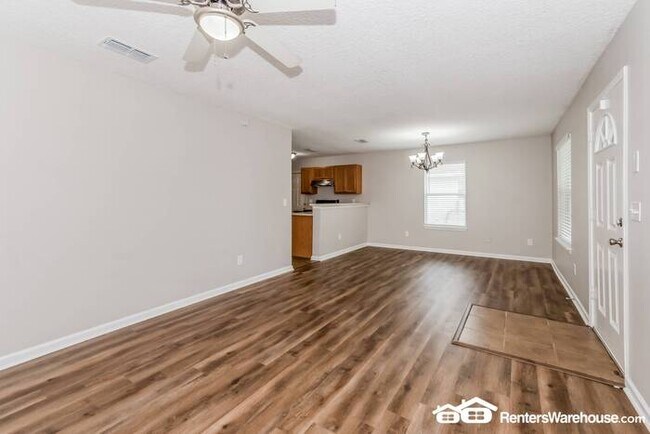 Foto del edificio - Charming home for rent.