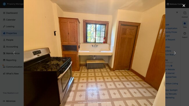 Foto del edificio - 3505 Ravenwood Ave