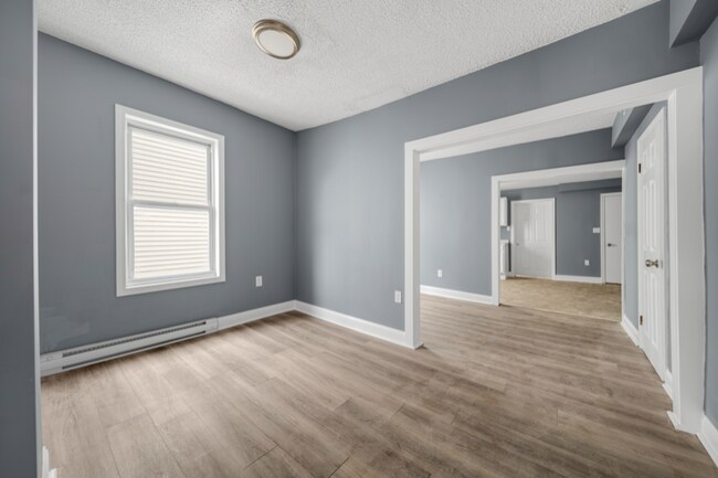 Foto del edificio - 464 Central St