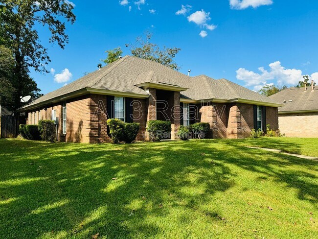 Foto del edificio - 4025 Oak Shadow Ln