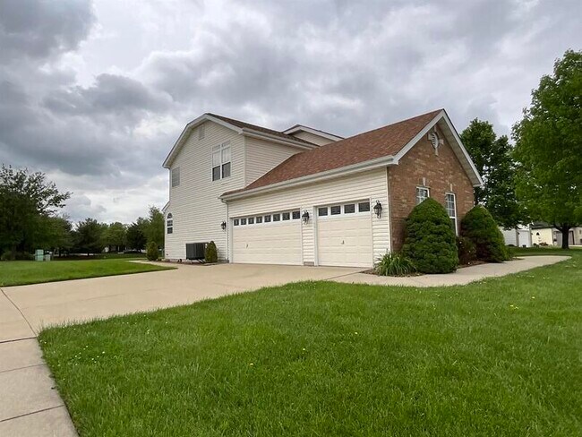 Building Photo - 1097 Preswyck Dr