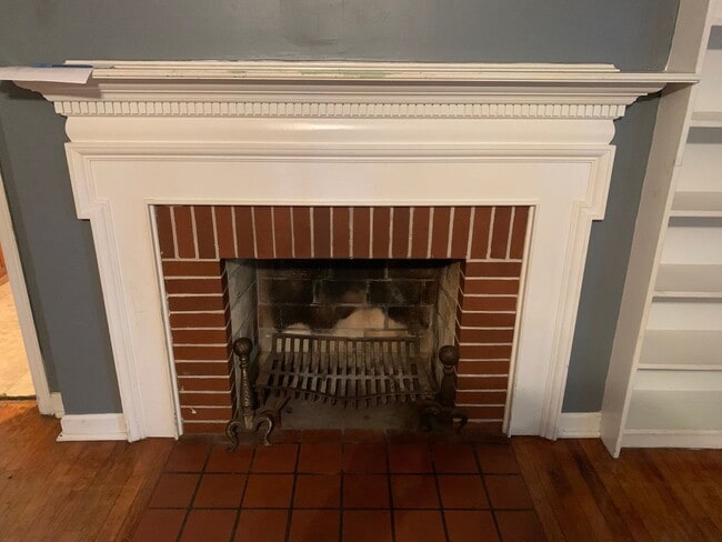 Building Photo - 307 Rosedale Pl
