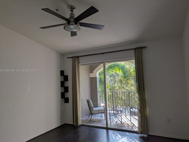 Foto del edificio - 6831 SW 44th St