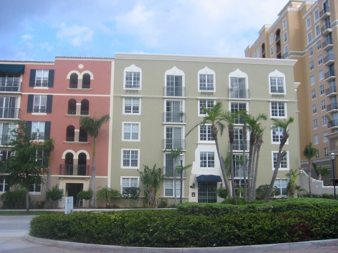 Primary Photo - 780 S Sapodilla Ave