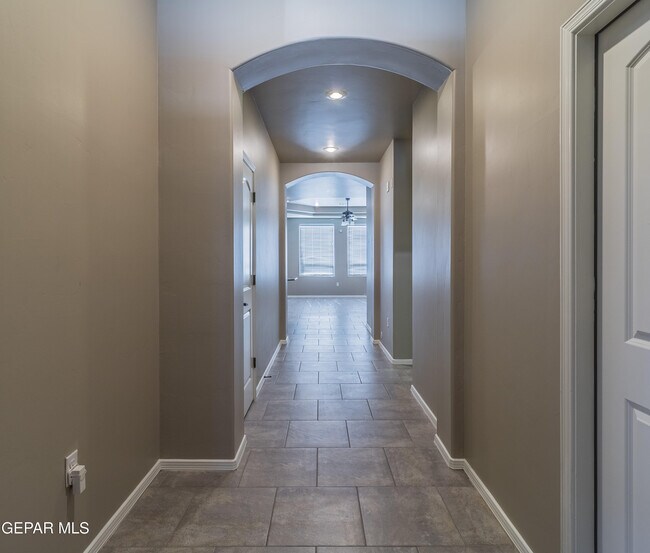 Building Photo - 311 Covington Ridge Way