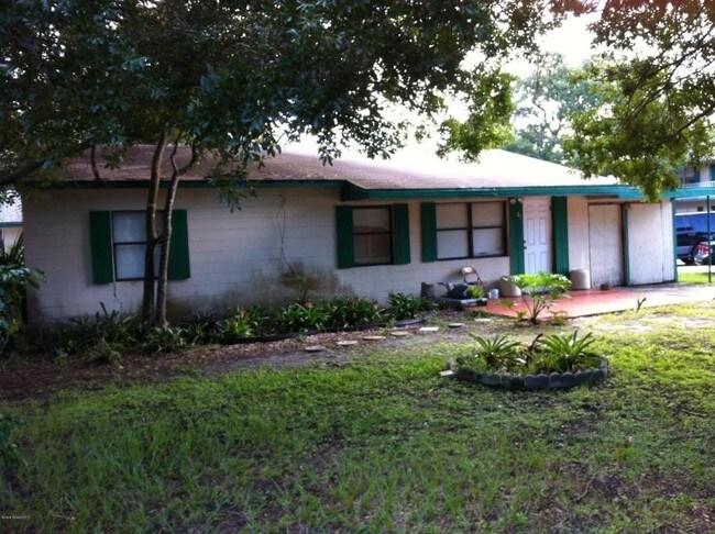 Foto del edificio - 85-89 NW Irwin Ave