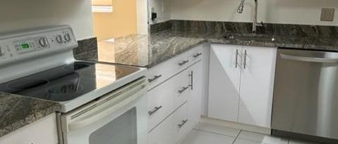 Foto del edificio - 194 Lake Susan Ln