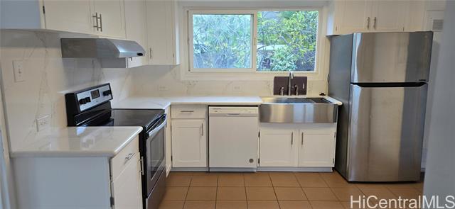 Building Photo - 1357 Mokulua Dr