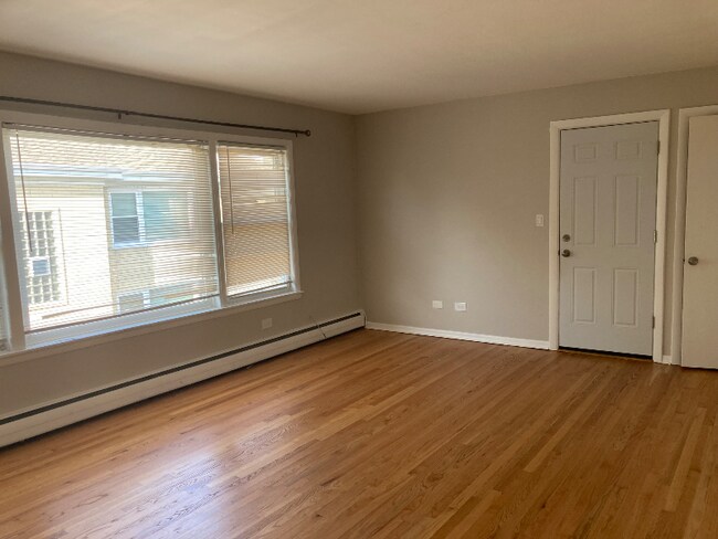 Foto del edificio - 2427 N 76th Ave