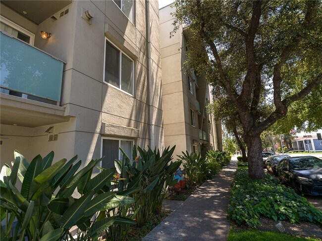 Foto del edificio - 160 S Hudson Ave